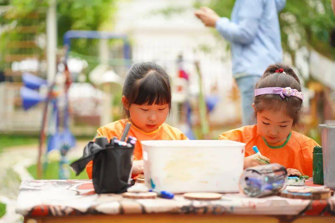 幼儿园户外图画_幼儿园户外图片大全卡通图片_幼儿园户外环境图片