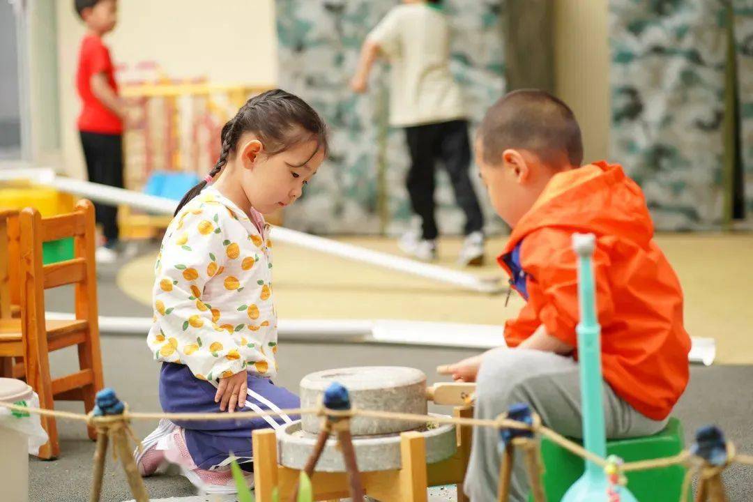 幼儿园户外图画_幼儿园户外图片大全卡通图片_幼儿园户外环境图片