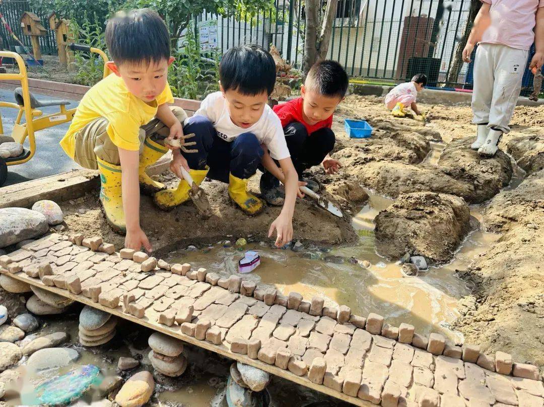 幼儿园户外图画_幼儿园户外图片大全卡通图片_幼儿园户外环境图片