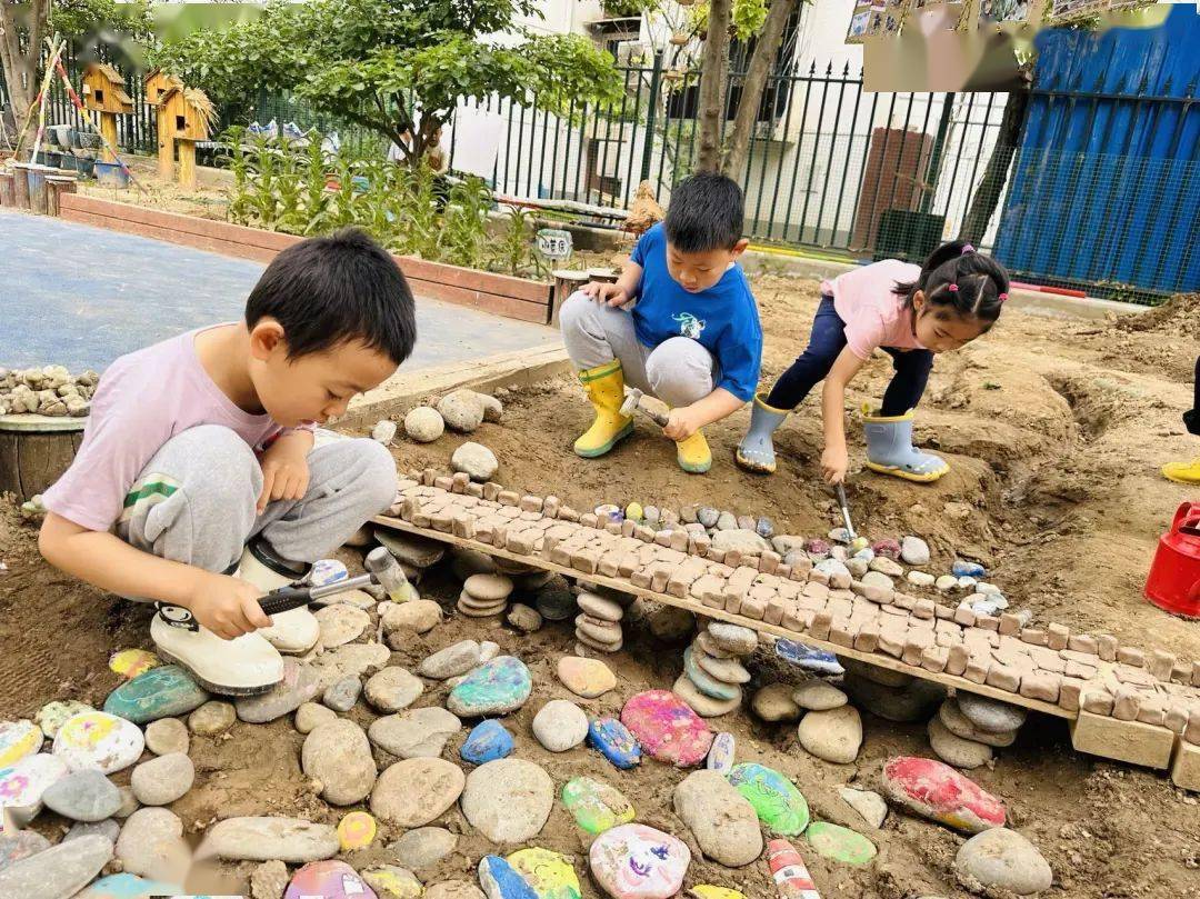幼儿园户外环境图片_幼儿园户外图画_幼儿园户外图片大全卡通图片