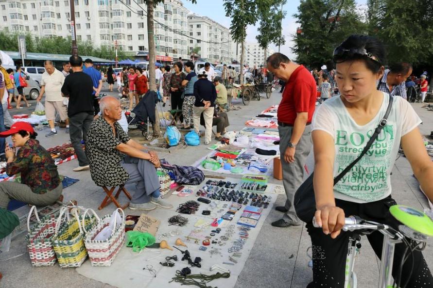 摆地摊的经验技巧_摆地摊的学问和小技巧_摆地摊生活技巧
