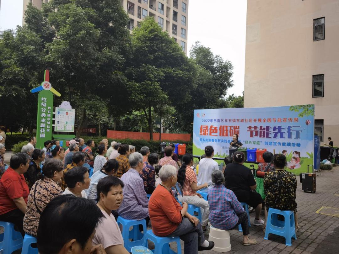 践行低碳生活的作文_践行低碳环保生活方式作文_低碳环保践于行心灵感悟