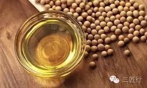 家庭常用食用油_日常家庭食用什么油好_家庭食用油用什么油健康